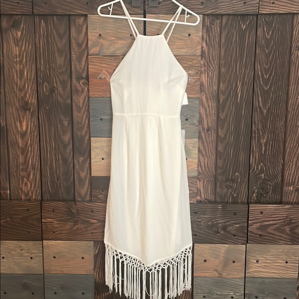 Elegant White Halter Dress with Fringed